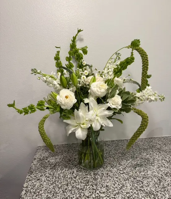 White wedding flowers
