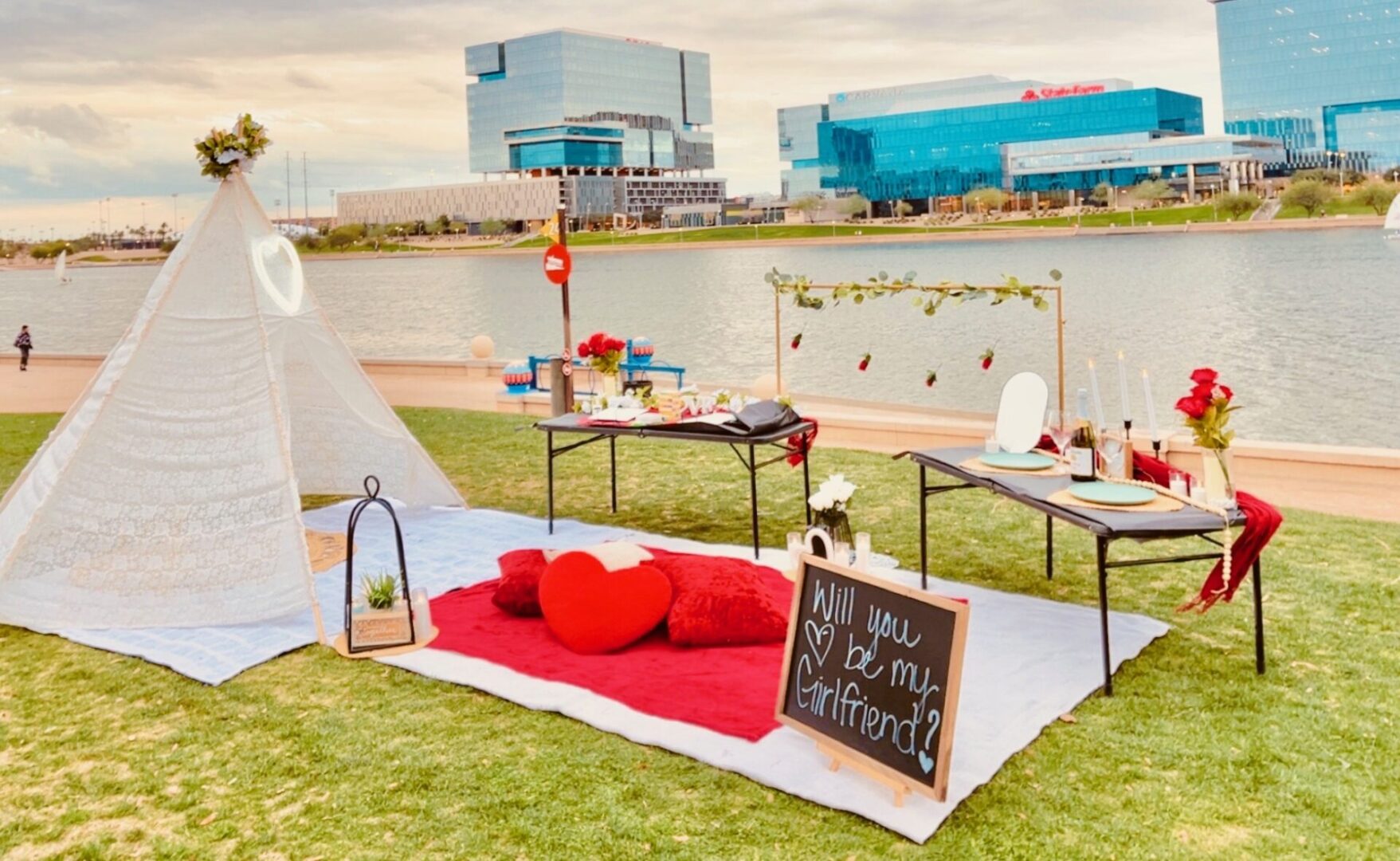 picnic, romantic, Arizona, Tempe town lake, teepee